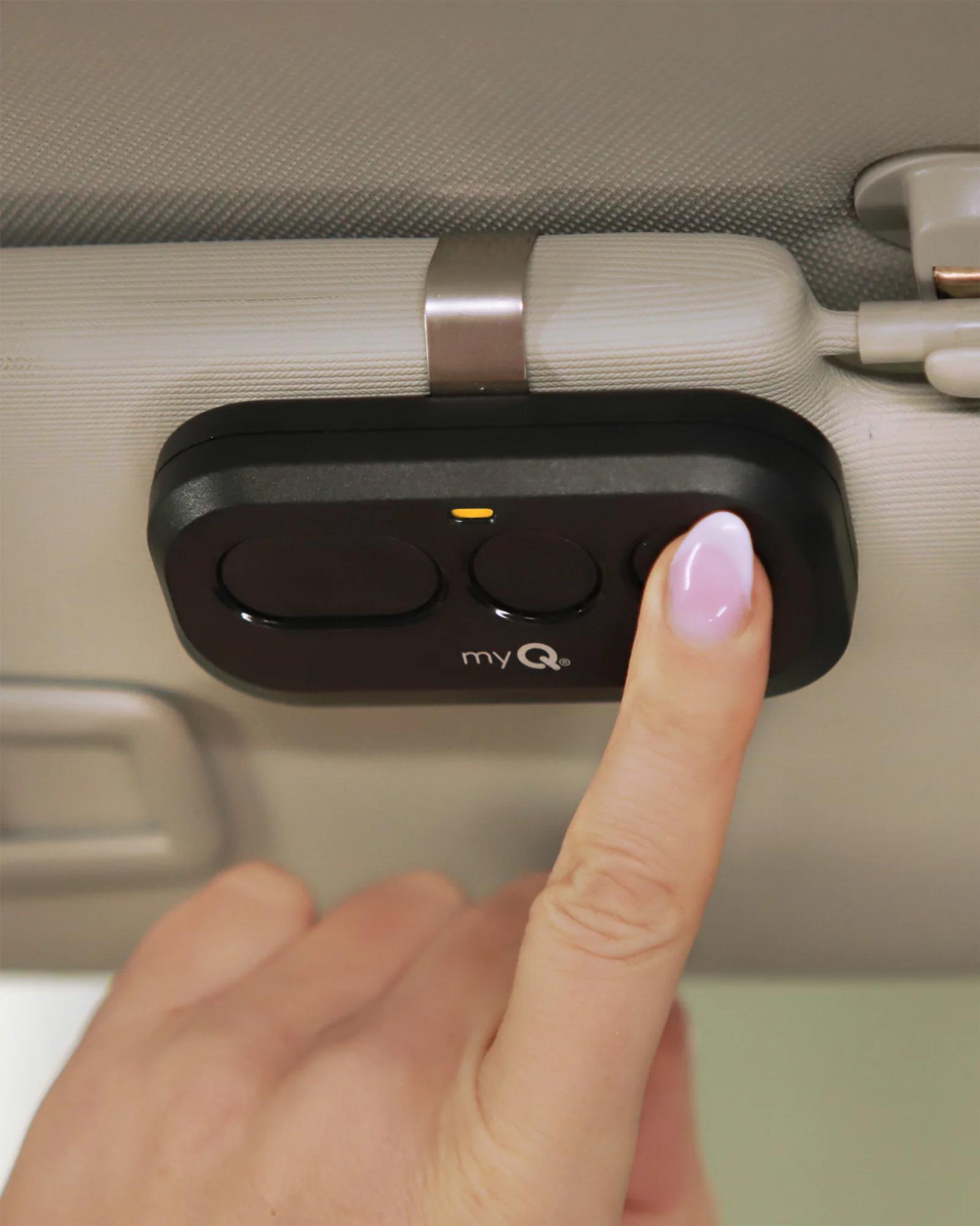LiftMaster LiftMaster 3-Button Remote — photo 4