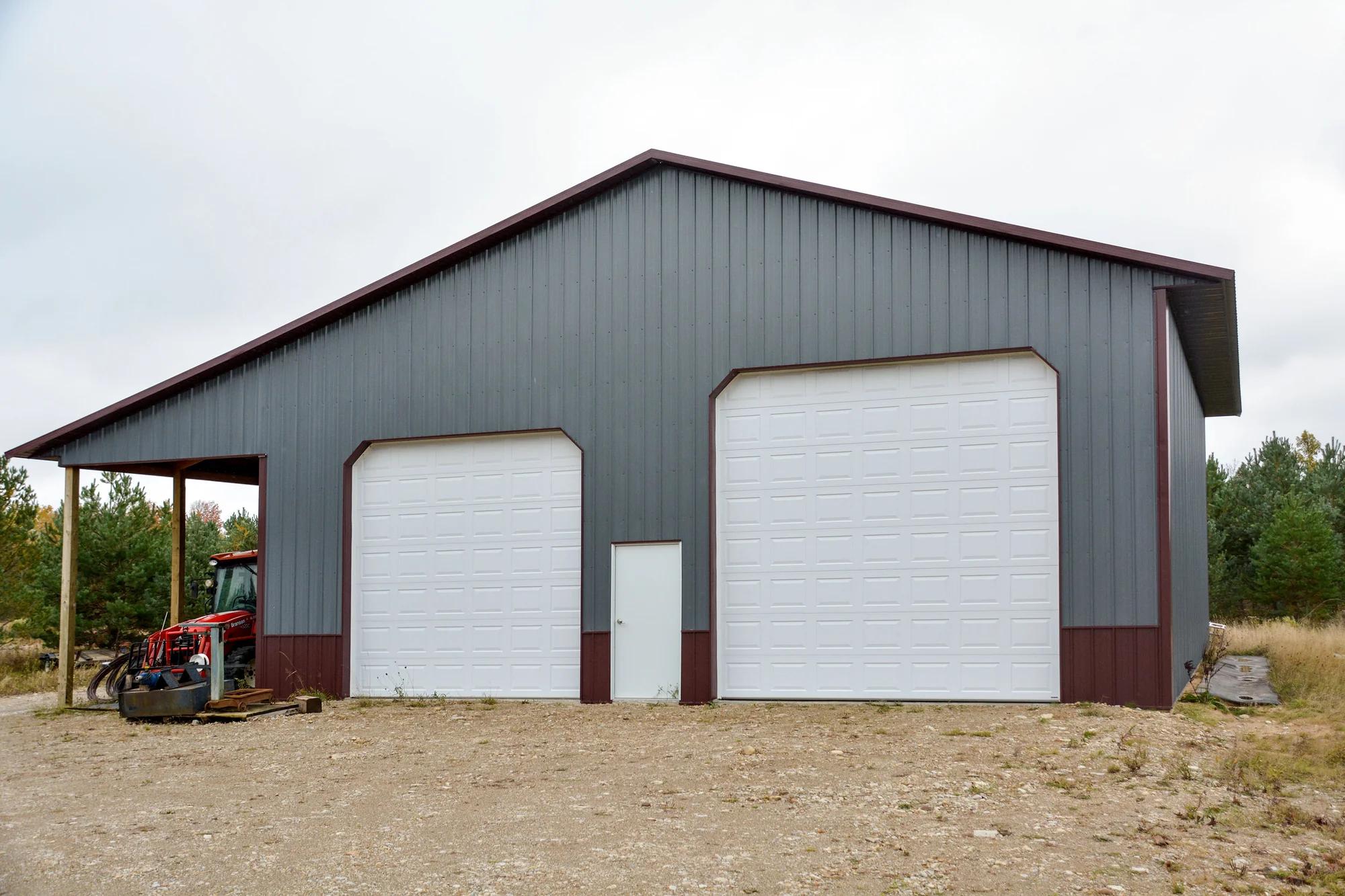 Hörmann 340S Commercial Sandwich Door — photo 3