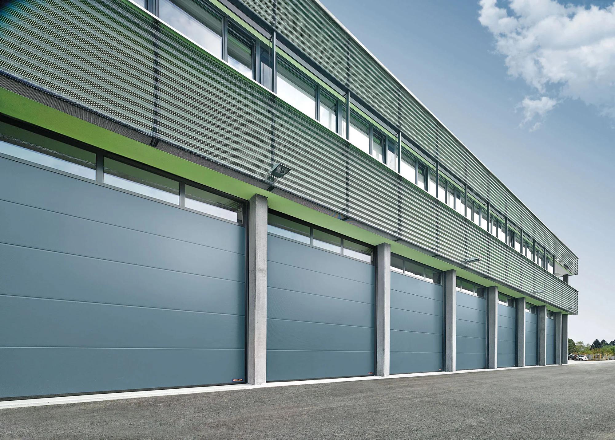 Hörmann 425U Polyurethane Insulated Door — photo 4