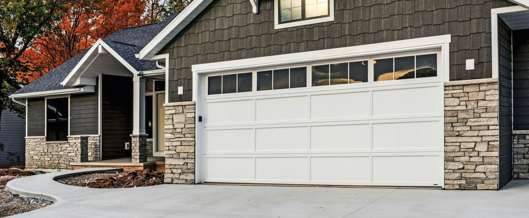 Hörmann Deco Safe 5250 — Residential Garage Doors, Residential doors