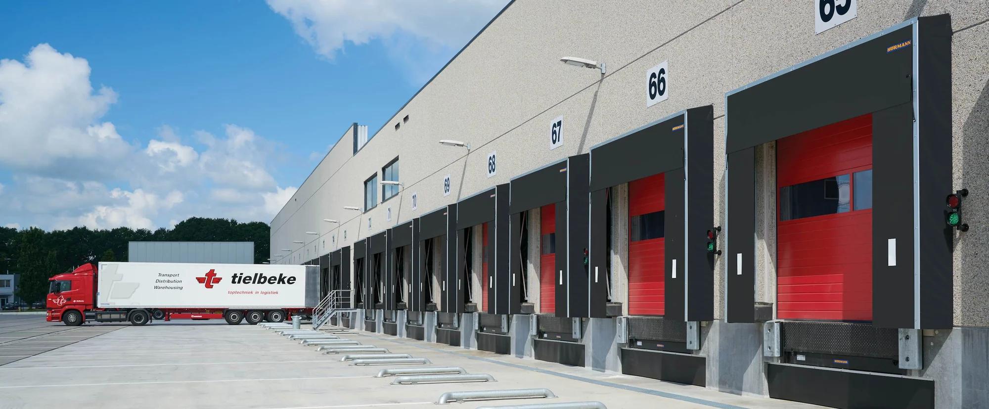 Hörmann DSL Dock Shelter — Loading Dock Equipment, Dock equipment