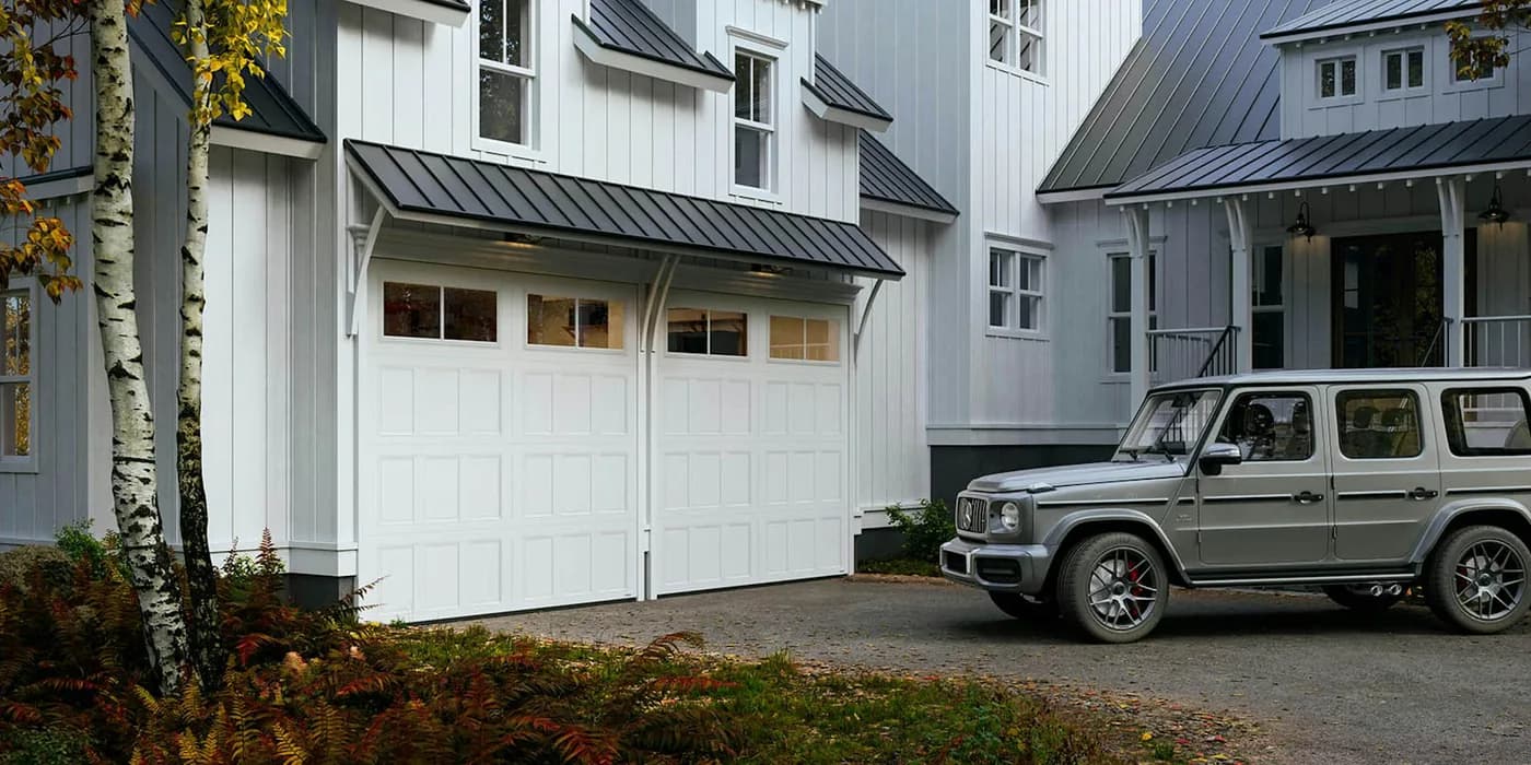 Therma Style 5500 — Carriage-house sandwich panel