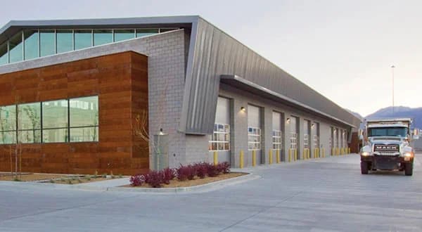 Amarr Amarr 2042 — Commercial Sectional Doors, Commercial doors