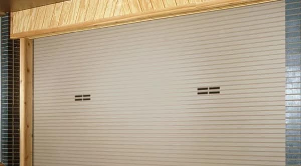 Amarr Amarr 4000 Series rolling slat door — photo 3