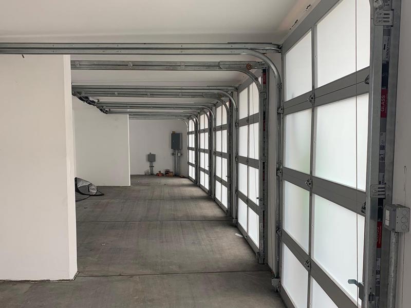 commercial garage